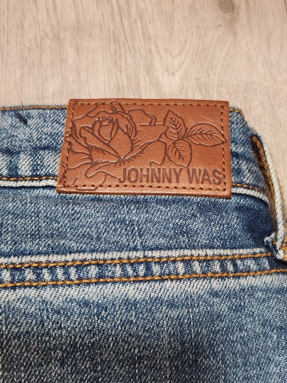 ✨ Johnny Was Boho Embroidered Straight Leg Jeans 29 - Picture 10 of 11